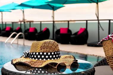 GLOW Pattaya (SHA Extra Plus)