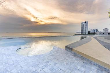Best Western Premier Bayphere Pattaya - SHA Extra Plus