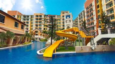 Venetian Condo Resort and Water Park Pattaya
