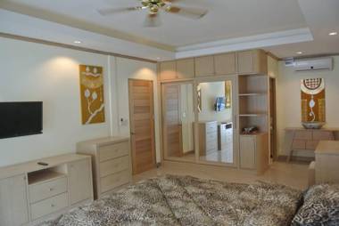 Baan Suan Lalana Tc Floor 5 Room 522524