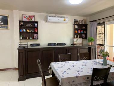 PRIVATE RESIDENCE Hosted by SASITHORN