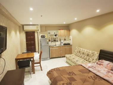 Jomtien Beach Condo S1 - studio close to beach