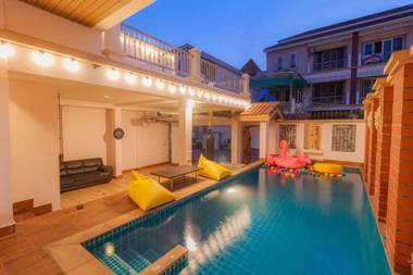 The Terrace Pratumnak Pool Villa 205 