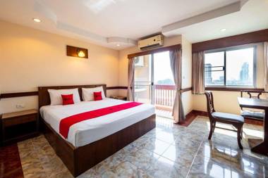 Reddoorz Navin Mansion 3 Pattaya