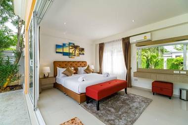 Luxury Pool Villa 604