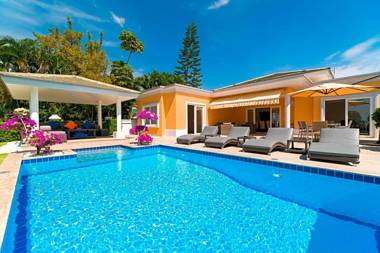 Luxury Pool Villa 604