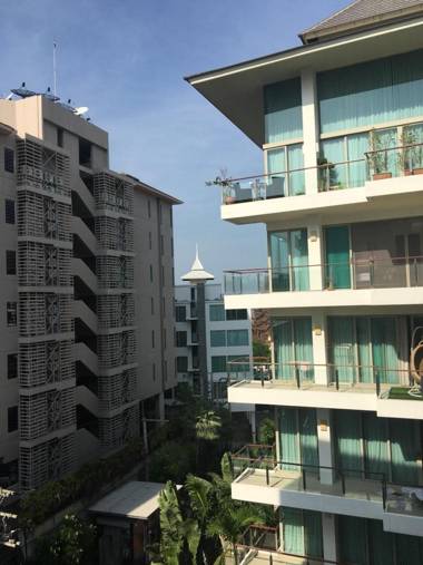 Club Royal Condominium