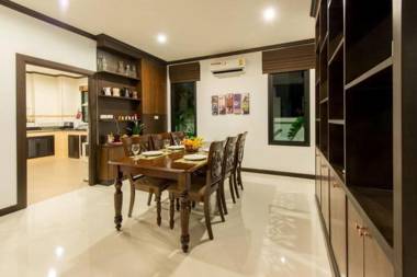 The sea aonang pool villa