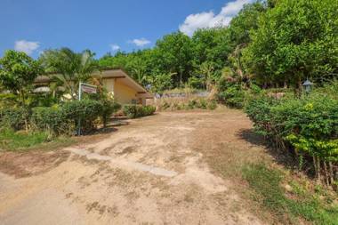 OYO 608 Maleena Home