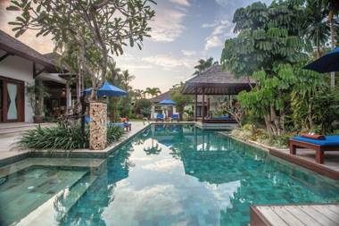 Baan Pinya Balinese Style Family Pool Villa