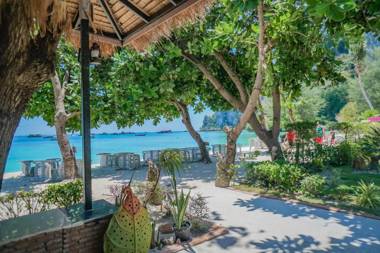 PP Nice Beach Resort