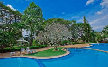 Muaklek Paradise Resort