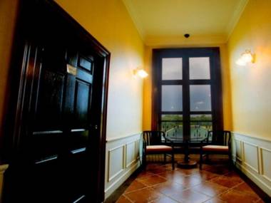 Chateau de Khaoyai Hotel & Resort (SHA Extra Plus)