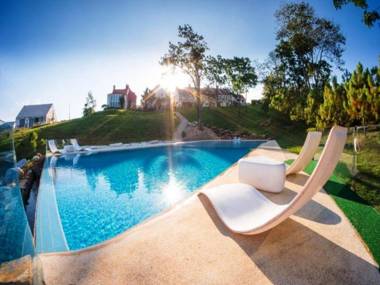 La Purinee Khaoyai