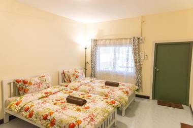 Maleena Garden at Lam Takhong Riverside