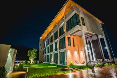 Hotel Together (SHA Certified)