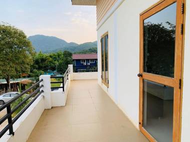 Baan SamPeeNong Khaoyai