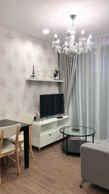 The courtyard khaoyai by Tom