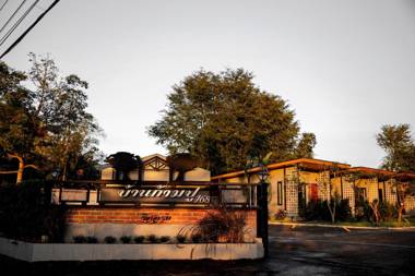 บ้านก้ามปู รีสอร์ต