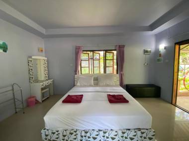 OYO 966 Boss Khaoyai