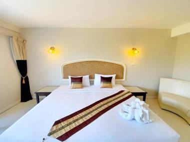 James Mandarin Khaoyai