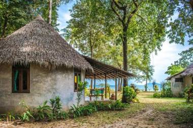 The Tropical Beach Resort