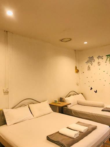 Juppy Hong Guesthouse