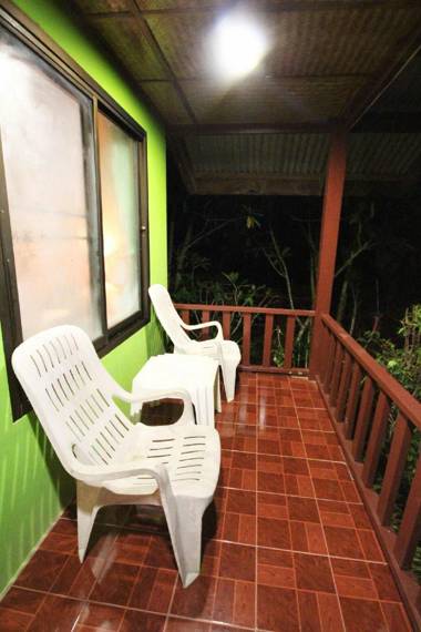 Lanta Sabai Hotel & Bungalows