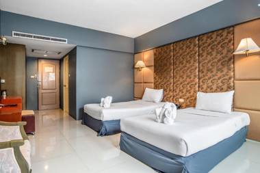 Ayothaya Riverside Hotel