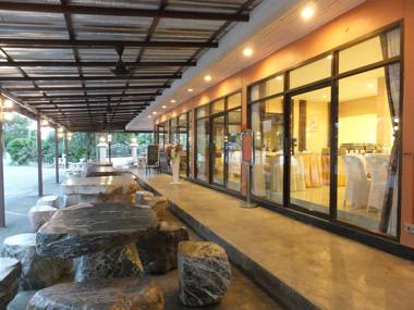 The Lima Place Hotel