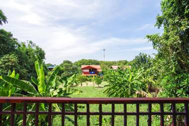 OYO 384 Ban Sabaidee