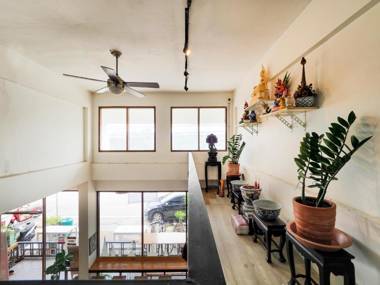 Nakara Hostel Ayutthaya