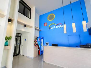 Hop Inn Lopburi