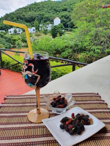 The Buda Resort Muaklek