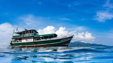 Forra Dive Resort Sunrise Beach