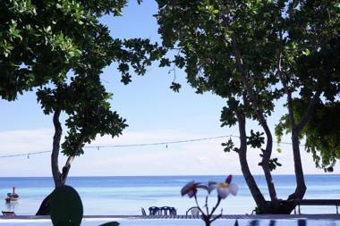 Dong Talay Lipe Beach Resort