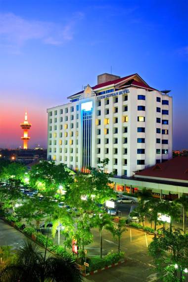 Khum Suphan Hotel
