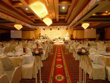 Khum Suphan Hotel