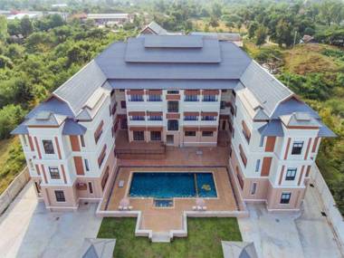 S-Tawan Hotel & Convention