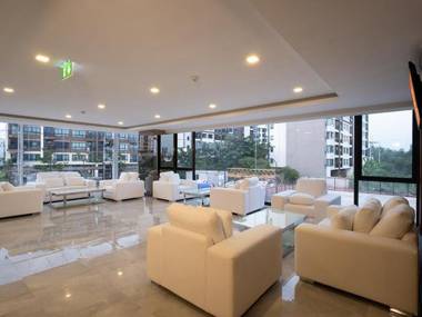 B2 Korat Premier Hotel