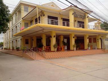 Phimaiburi Apartment โรงแรมพิมายบุรี