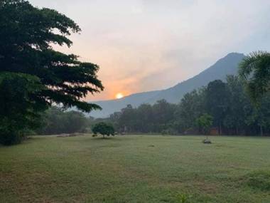 Banrai Jomthong Resort