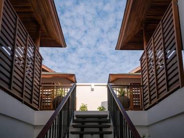 Banana Fan Sea Resort - SHA Extra Plus Certified