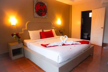 Tropical Palm Resort