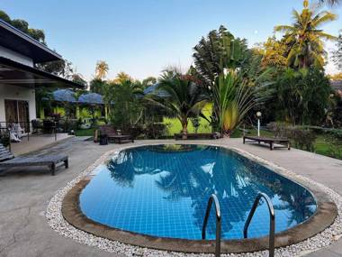 Baan Kuasakul Resort