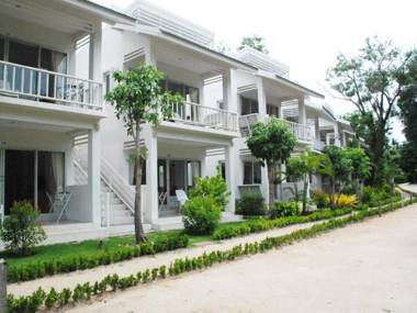 Amity resort & Beach cafe