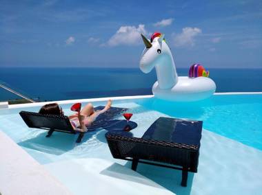 Villa Seawadee - luxurious award-winning design Villa with amazing panoramic seaview