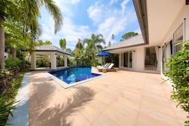 BAAN RIM TALAY - Beach Side 2 Bed Pool Villa