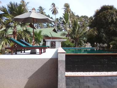 Baan Nok Suan Resort