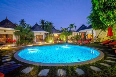 Secret Garden Beach Resort